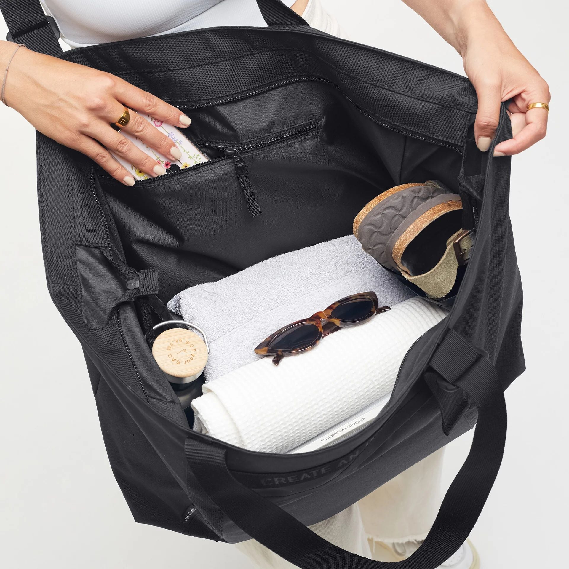 GOT BAG TOTE BAG LARGE MONOCHROME